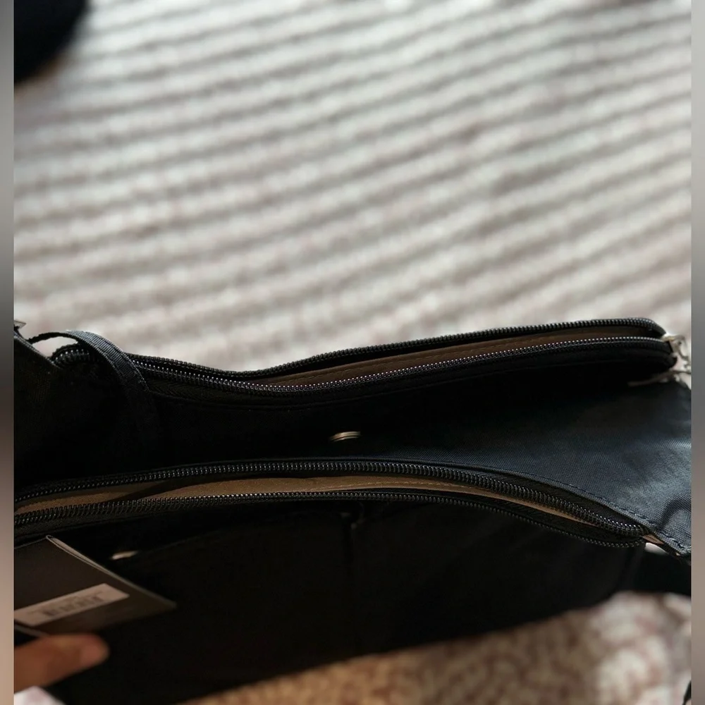 Baggallini Crossbody Shoulder Bag – Black (NWT)